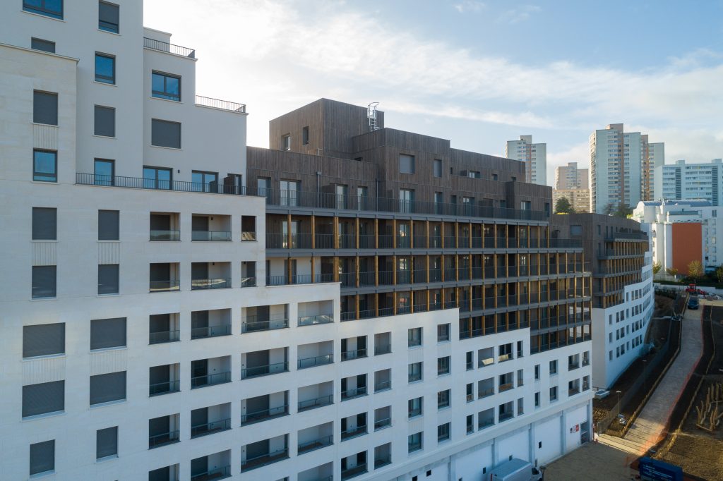 STRP METROPOLITAN - SEVCOM-110 STRP METROPOLITAN - SEVCOM-110